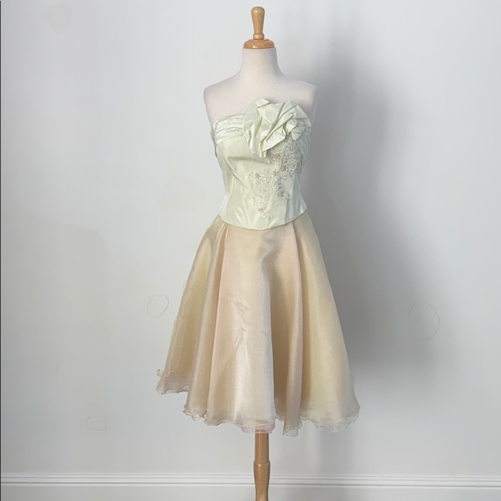 Short evening dress 🍋